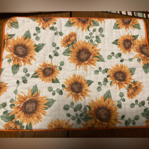 🎃(bundle three for $18)Set of 3 fall dish drying pads - Picture 6 of 7